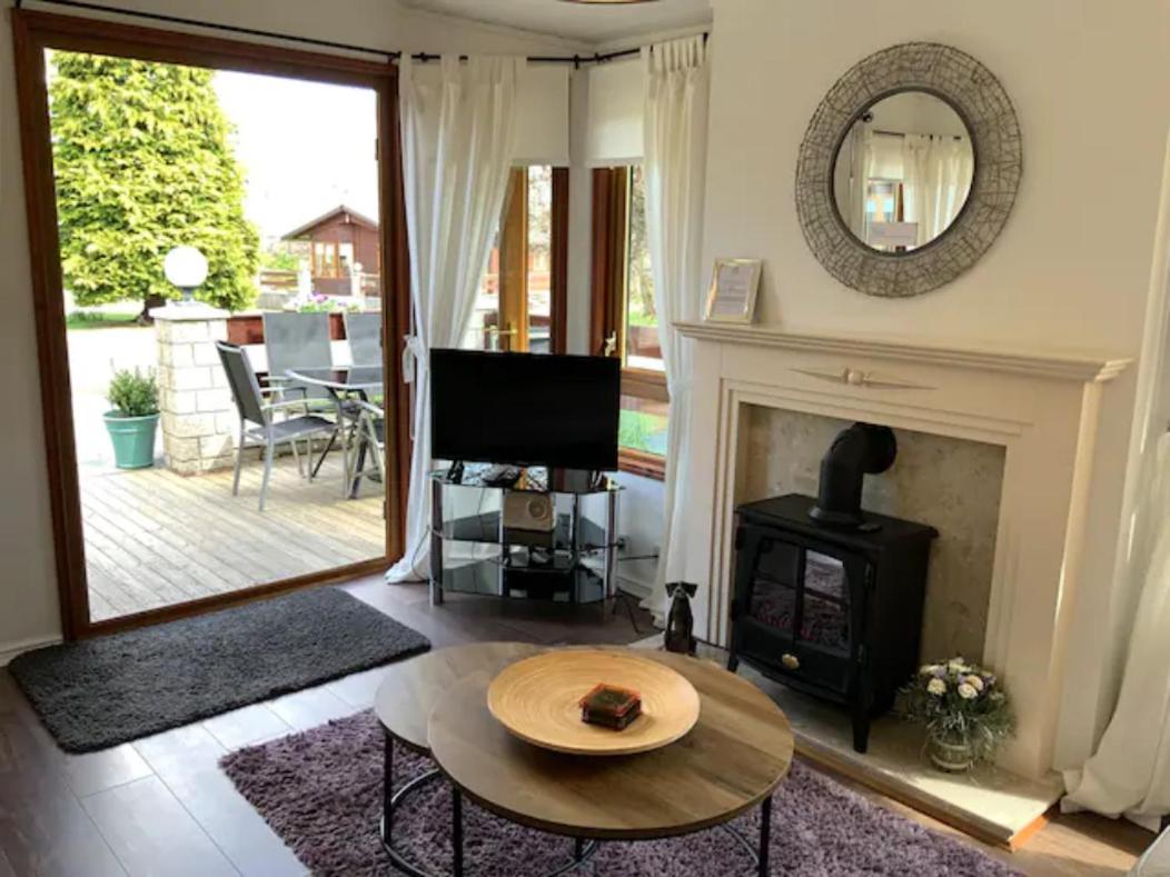 Walled Garden Lodges Loch Lomond Balloch Bagian luar foto