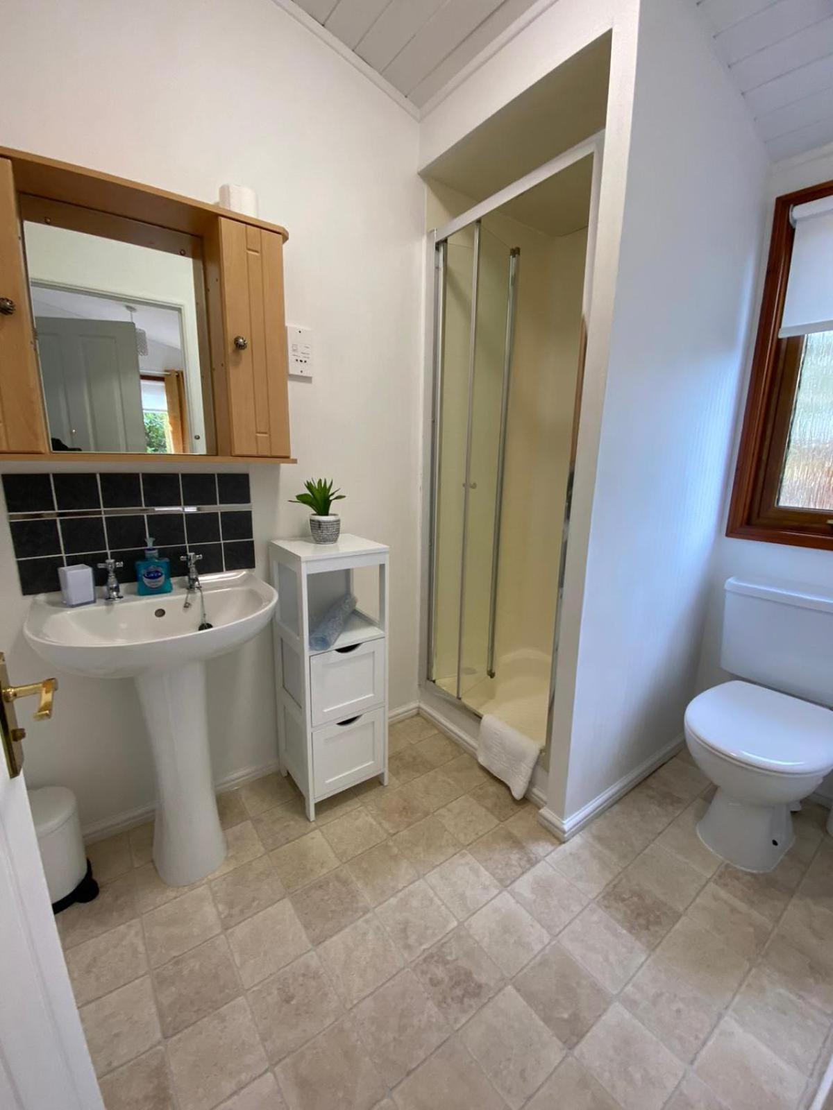 Walled Garden Lodges Loch Lomond Balloch Bagian luar foto